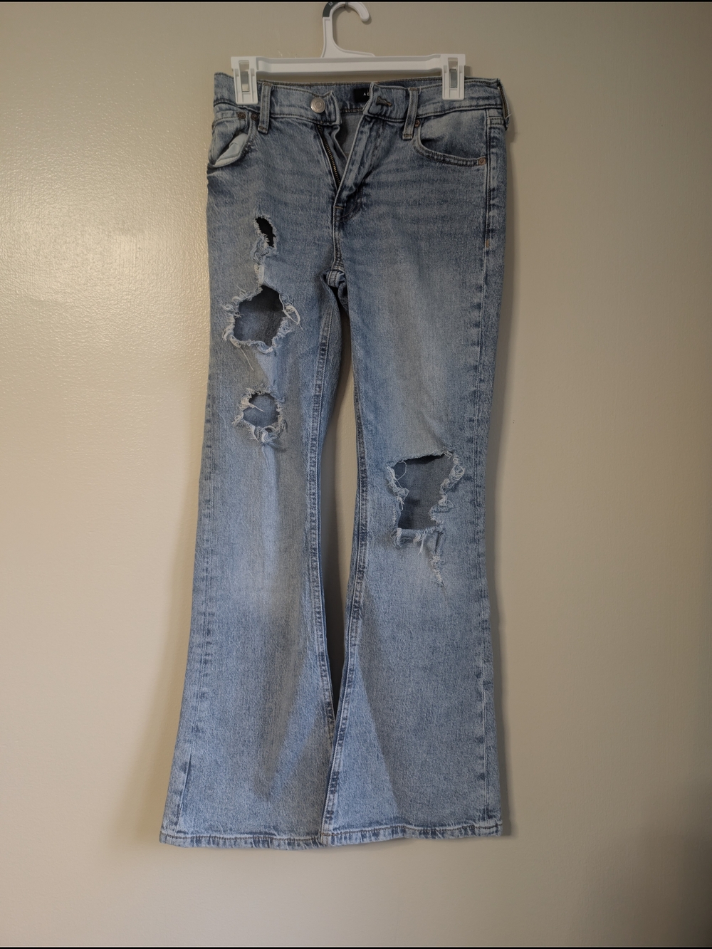 Aeropostale 0 Short Light Blue Distressed Flare Jeans